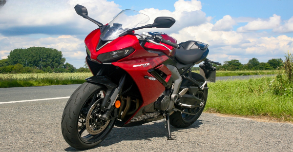 Triumph Daytona 660